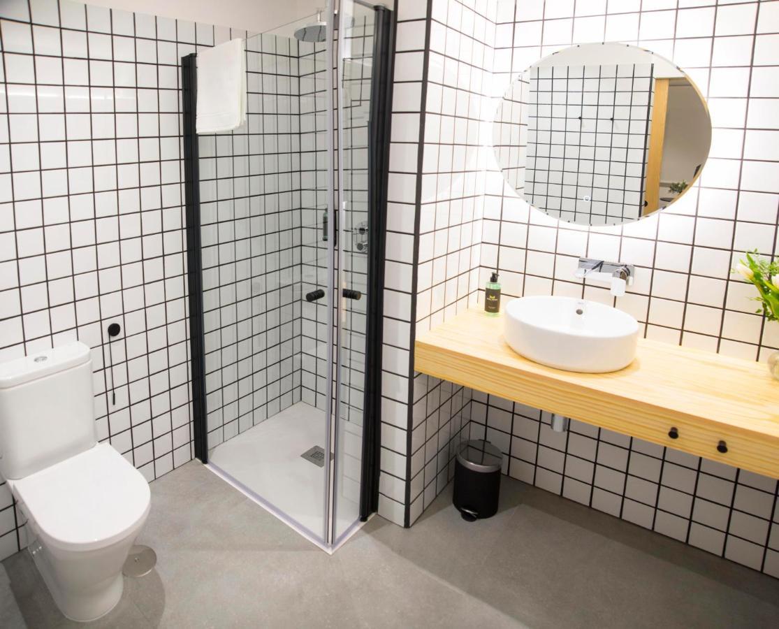Kalidas Hostel Suites กัลดัส เด เรย์ส ภายนอก รูปภาพ