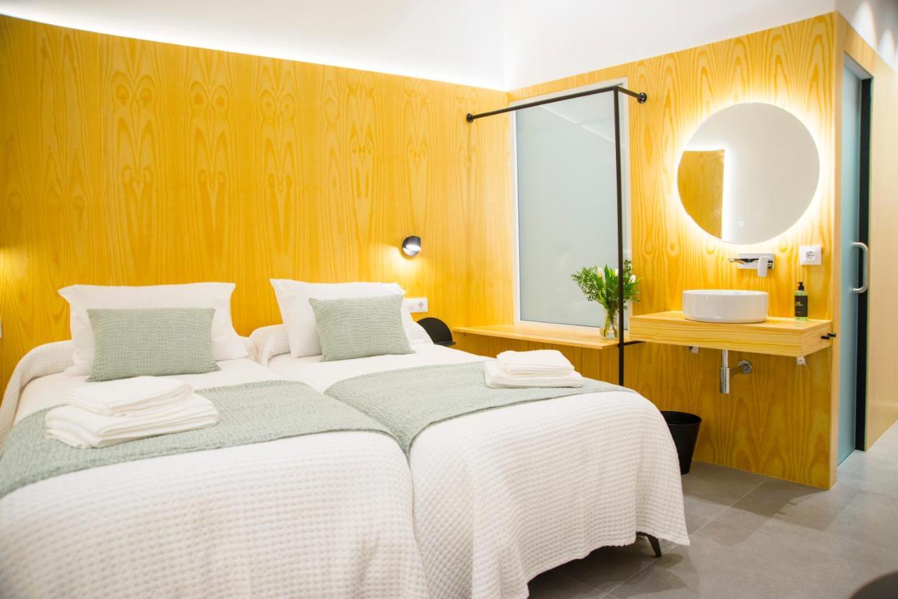 Kalidas Hostel Suites กัลดัส เด เรย์ส ภายนอก รูปภาพ